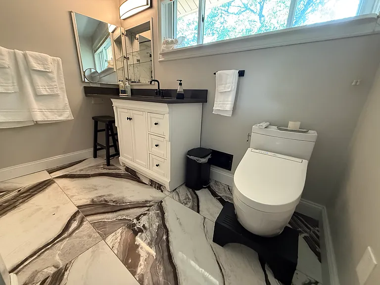 568 Firethorne Dr — Photo 26