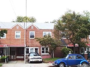 13522 225th St, Springfield Gardens, NY 11413