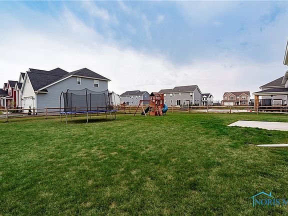 4th image of 14913 Reddington Ct