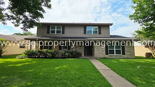 738 Kingswood Ave Photo 1
