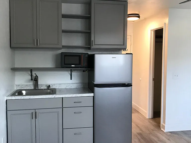 1312 Highlands Dr #3 — Photo 6