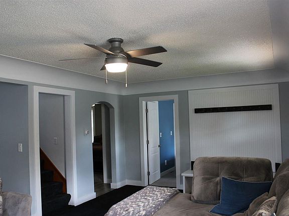 5th image of 315 N 5th St