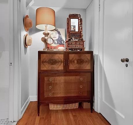 5th image of 10 Park Ave #5E