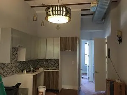 Rented by Loom Group | media 20