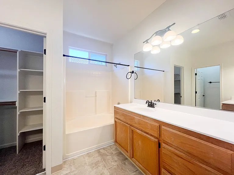 9814 Paso Fino Way — Photo 31