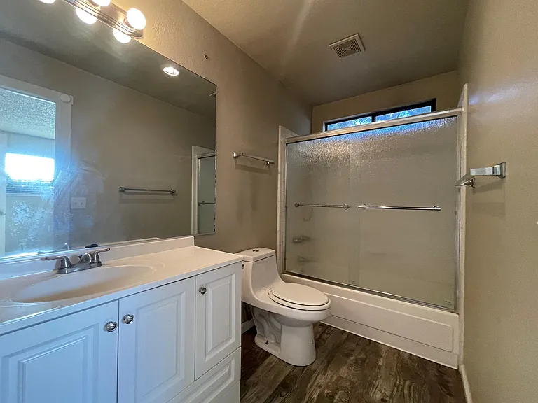 828 W Sacramento Ave #1 — Photo 8
