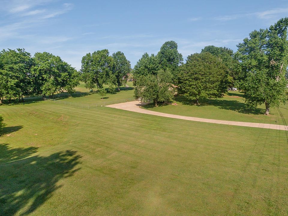 2nd image of 0 Roy Ln