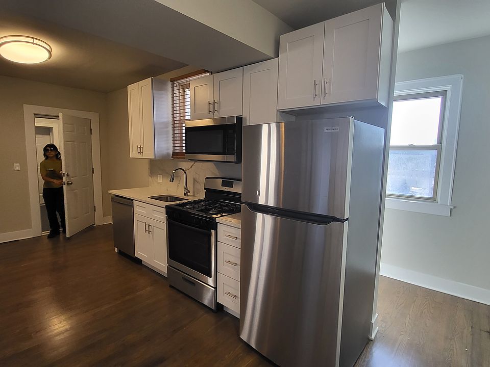 1st image of 6418 N Campbell Ave #1