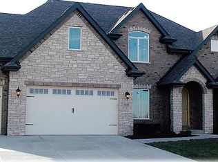 8483 W Dungarvan Rd, Frankfort, IL 60423