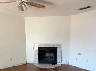 9611 Carson Creek Blvd #B, Del Valle, TX 78617