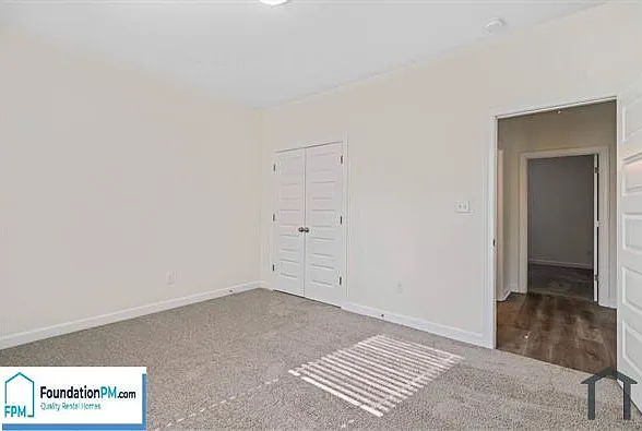 1470 Lyndale Ave — Photo 17