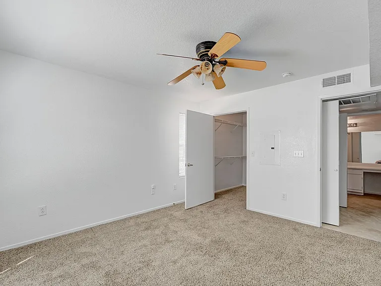 8101 W Flamingo Rd #1017-BLD3 — Photo 16