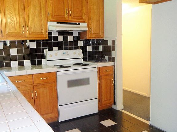 5th image of 4528 Florelle Way
