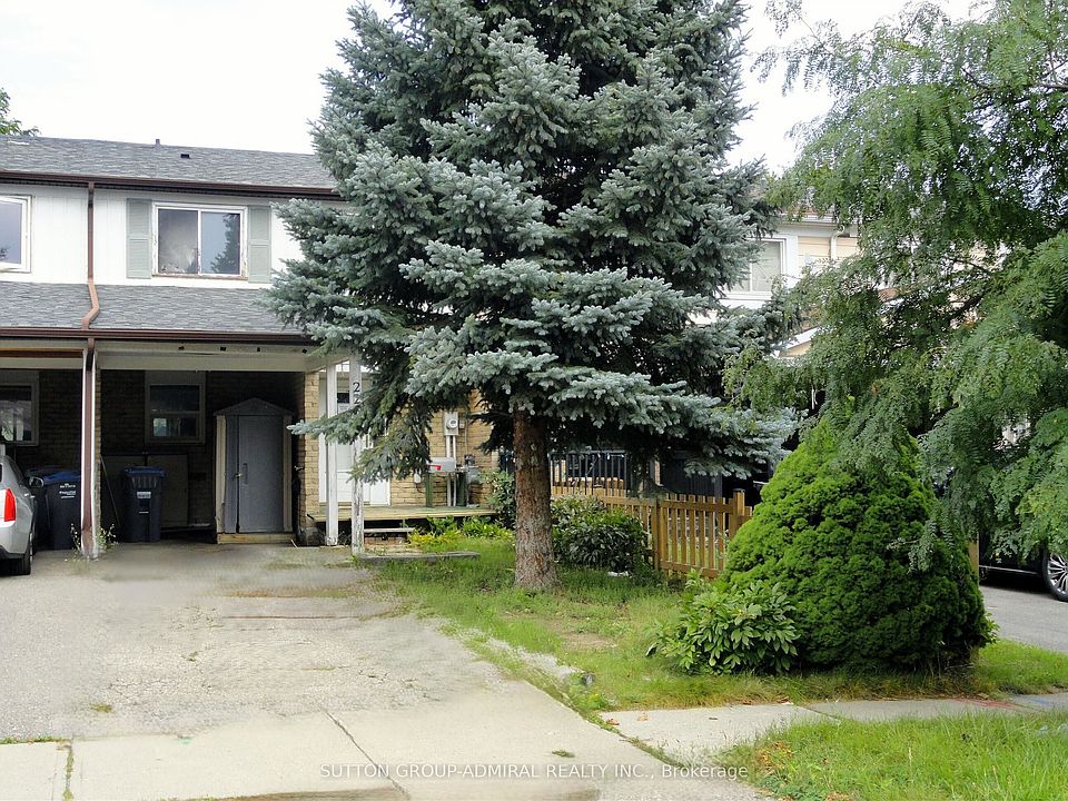 1st image of 228 Royal Salisbury Way