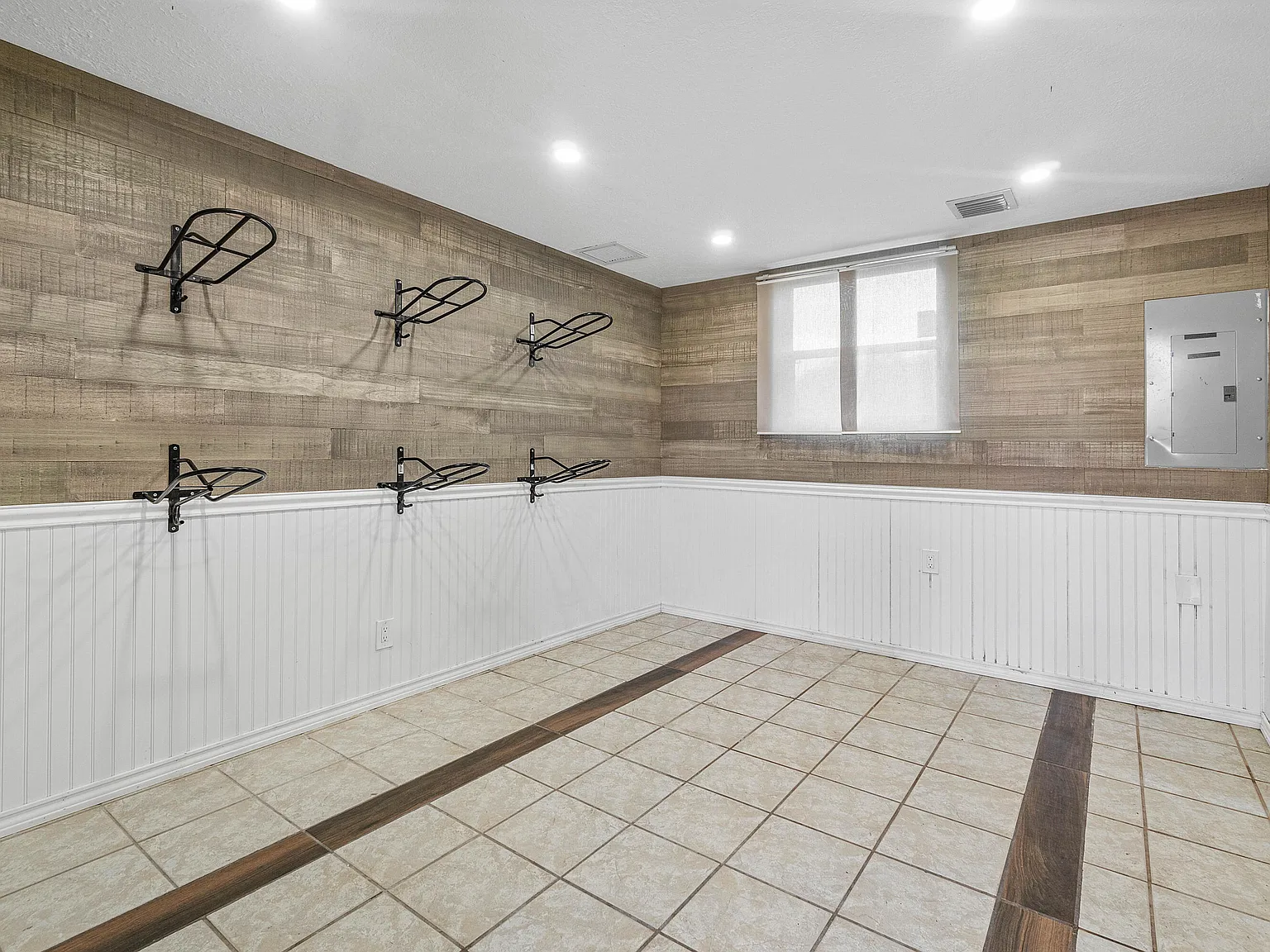 Studio, 480 sqft, $1,750 — Photo 2