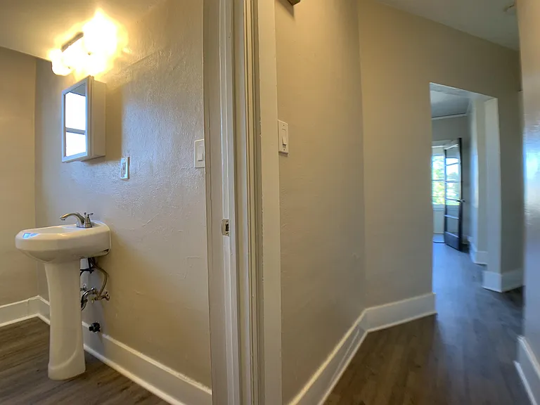 646 Washington Ave #2 — Photo 3