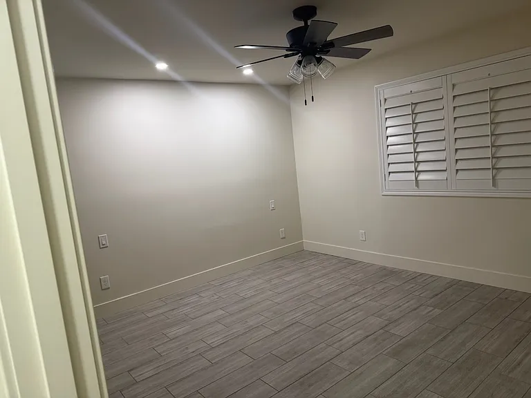 Primary Bedroom has its own individual controls for lights over each side of the bed.
