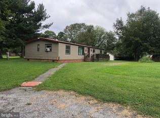 18013 Davis Ln, Boonsboro, MD 21713