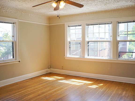 3rd image of 2267 NW Glisan St APT 202