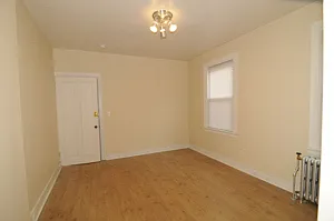 Floor plan 06
