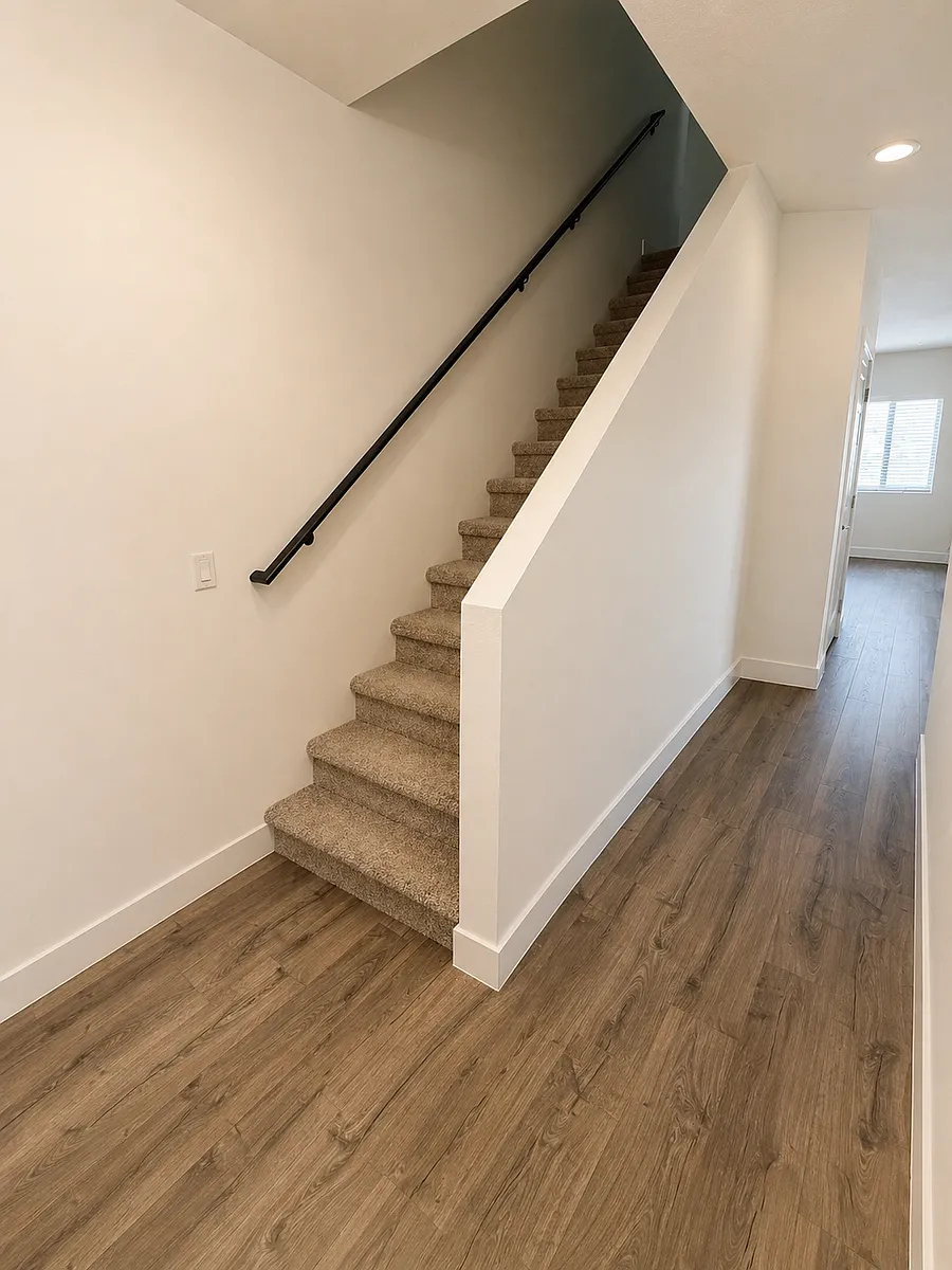 Entry - 2875 Cody Dr #21