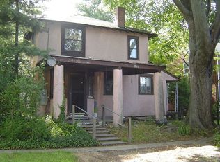 2 Chesterfield Rd, Stamford, CT 06902