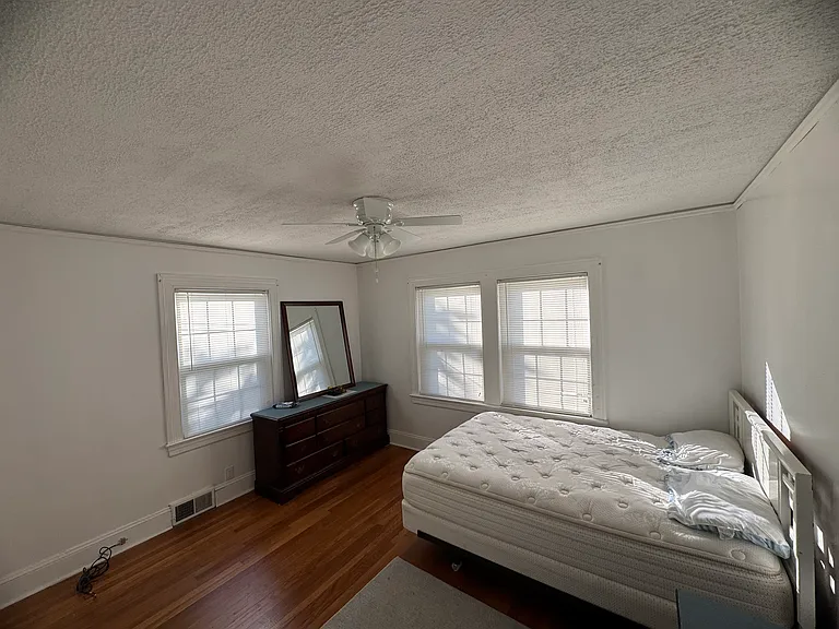144 North Ave — Photo 4