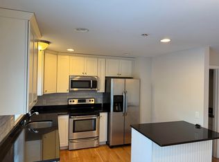 16 Sheffield Dr, Dover, NH 03820