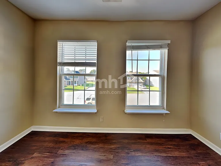 100 Nut Leaf Ln — Photo 15