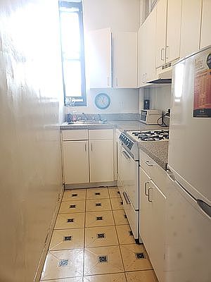 4th image of 504 W 110th St #10P