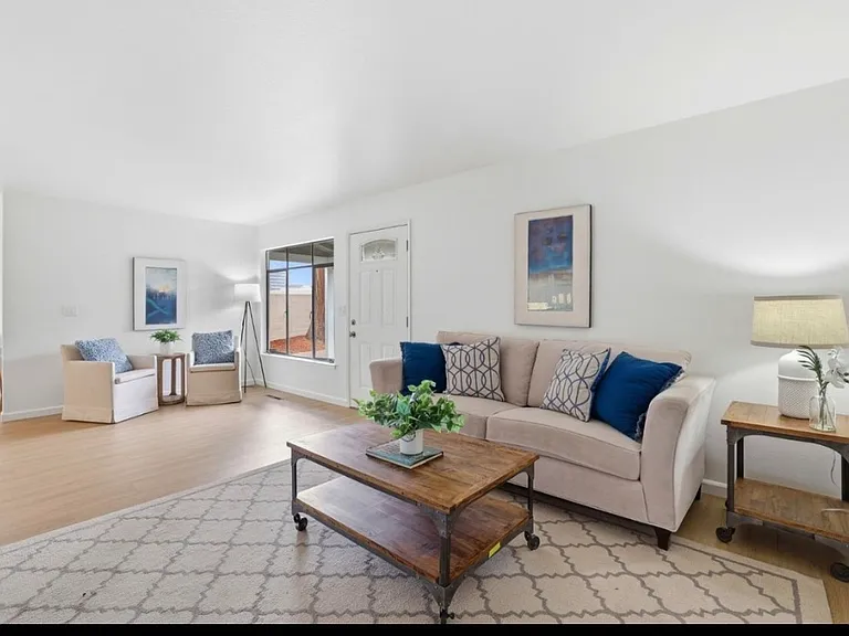 1072 Arroyo Seco Dr — Photo 7