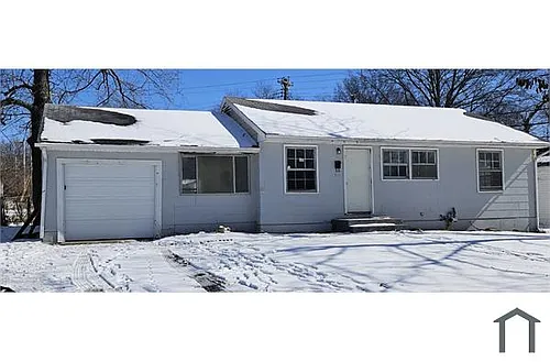 311 Estridge Rd Photo 1