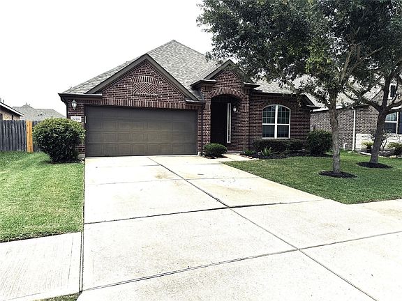 2nd image of 20326 Granophyre Ln