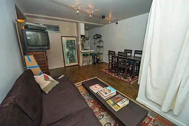 Rented by Nolita Group