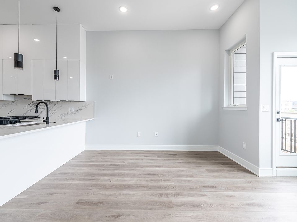 1st image of 1522 N 4th St Floor 3