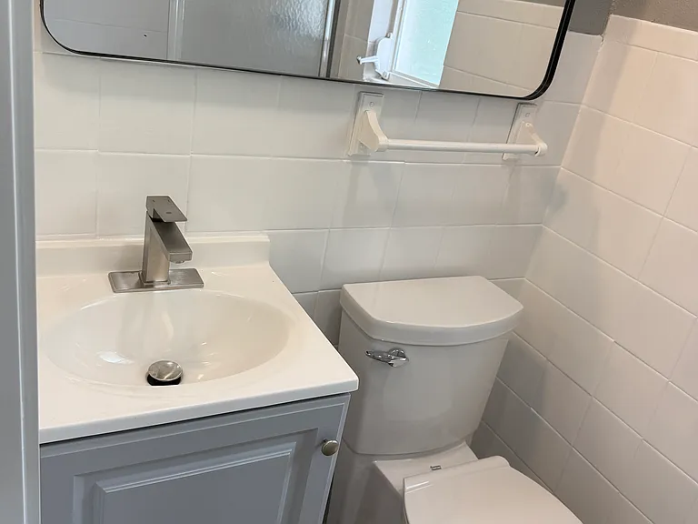 3104 Saint Clair Ave — Photo 13