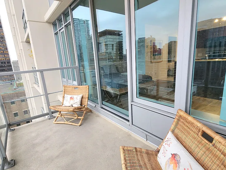 610 Granville St #1712 — Photo 7