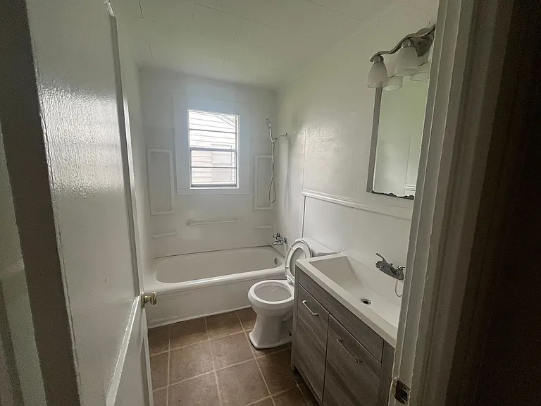 117 Union St — Photo 5
