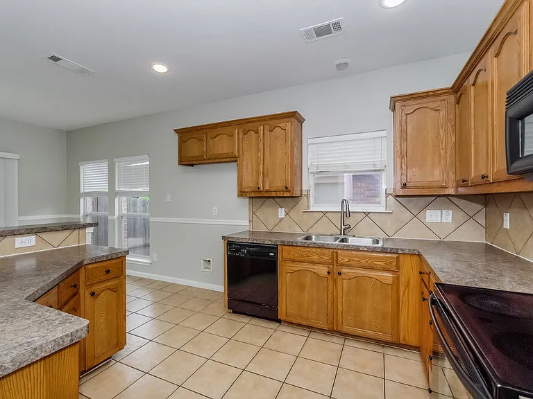 6357 Claire Dr — Photo 9