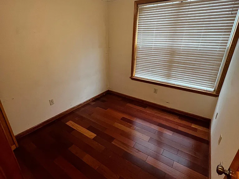 556 N 11th St #2 — Photo 9