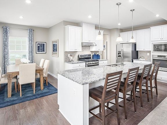 3rd image of 706 Tenneypark Ln Lot 562
