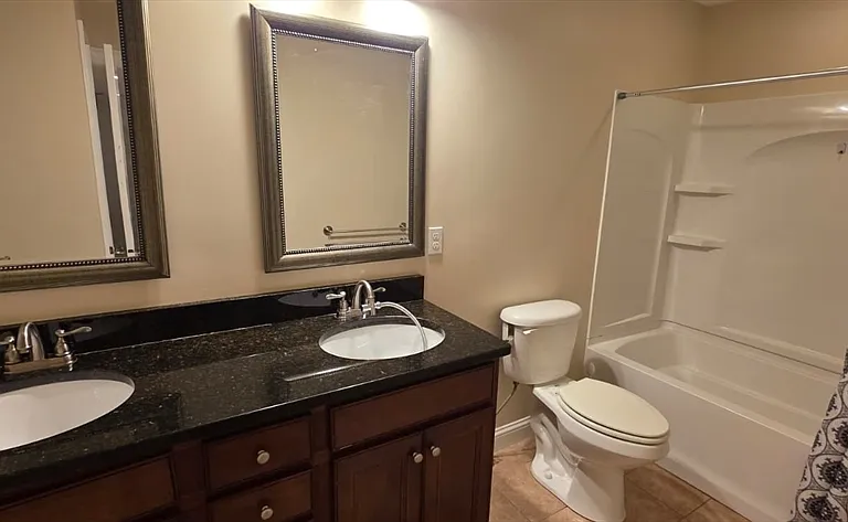 3 County Ln #3 — Photo 16