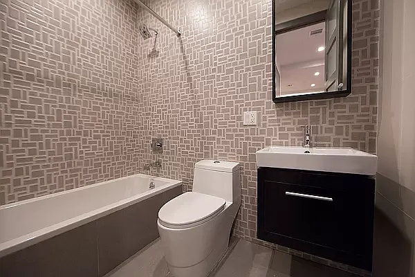 Rented by Brooklyn Group | media 21