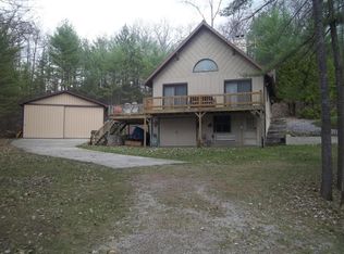 8569 Lake Nettie Rd, Hawks, MI 49743