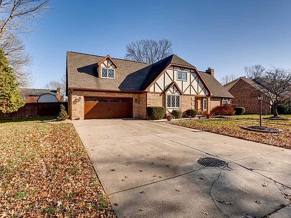 3rd image of 934 Brookshire Dr