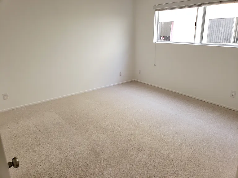 12333 Texas Ave — Photo 28