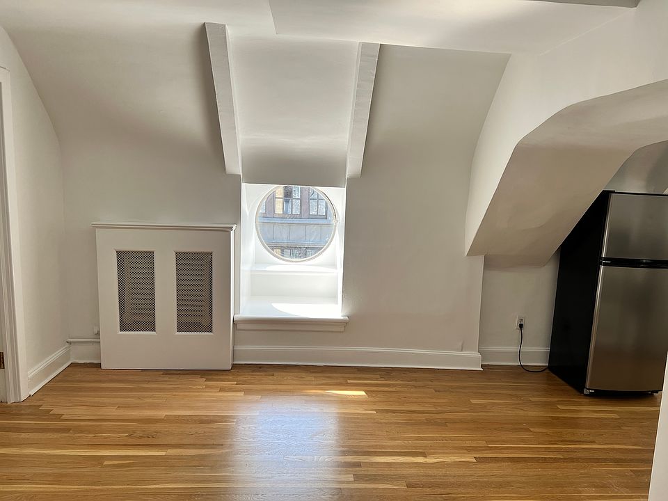 1st image of 2109 Broadway APT 17158