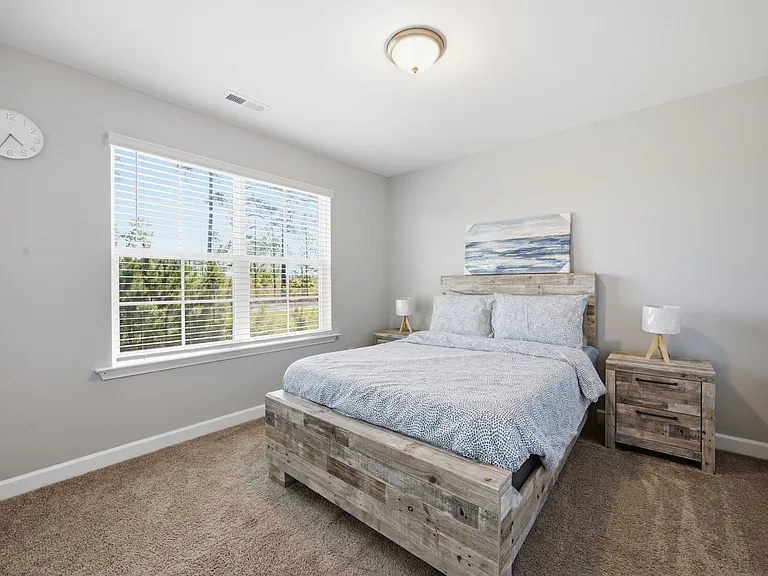 450 Hawksbill Dr — Photo 25