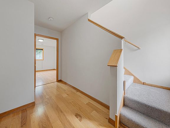 4th image of 1244 Willow Trl