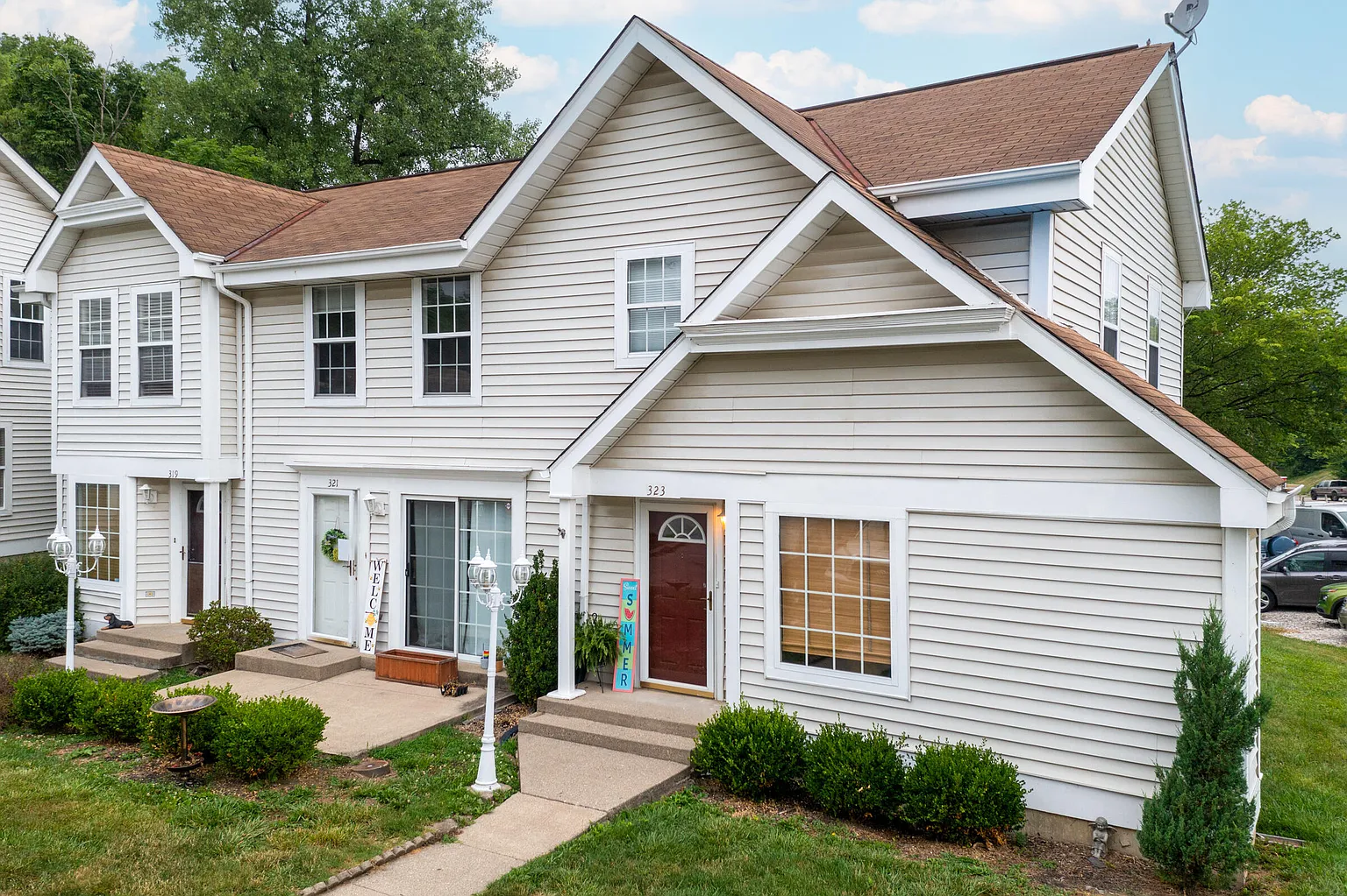 323 Bluegrass Ave photo 1